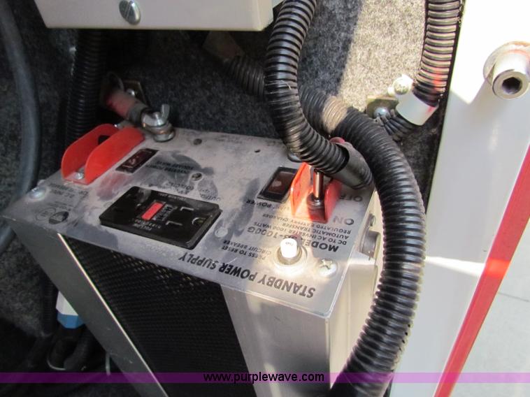 image for item B7407 1991 Ford F350 ambulance