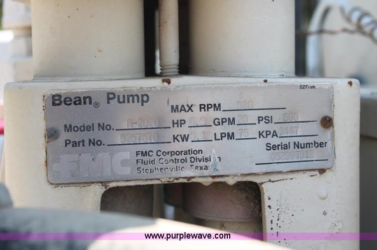 image for item C2706 1998 Chevrolet K3500 flatbed pickup truck