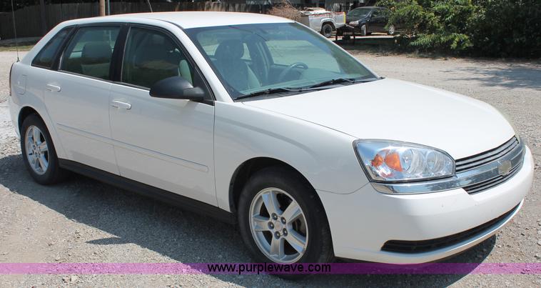 image for item C2707 2004 Chevrolet Malibu LS Maxx