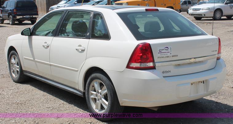image for item C2707 2004 Chevrolet Malibu LS Maxx