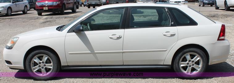 image for item C2707 2004 Chevrolet Malibu LS Maxx