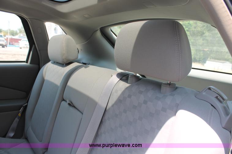 image for item C2707 2004 Chevrolet Malibu LS Maxx