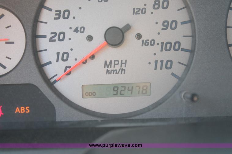 image for item C2710 2001 Nissan Xterra SUV