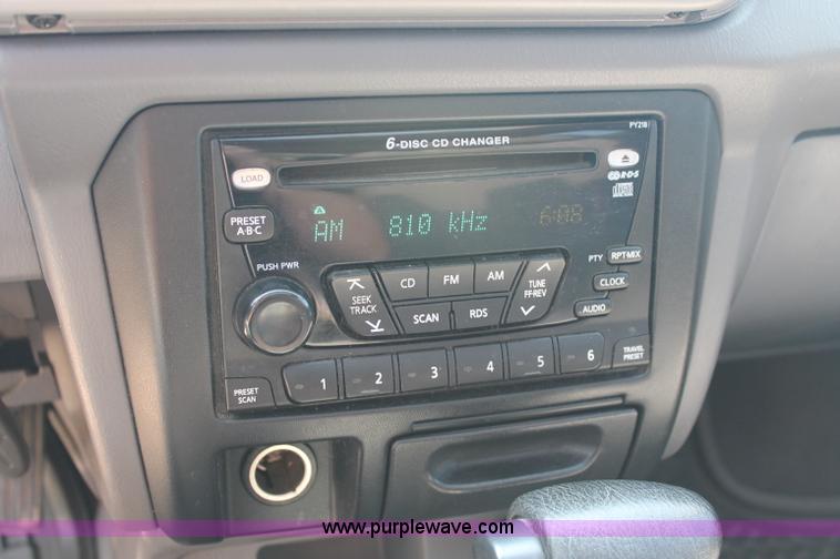 image for item C2710 2001 Nissan Xterra SUV