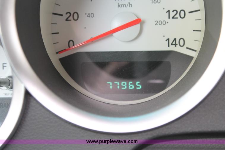 image for item C2758 2006 Dodge Magnum SXT