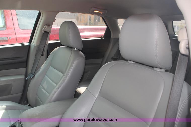 image for item C2758 2006 Dodge Magnum SXT