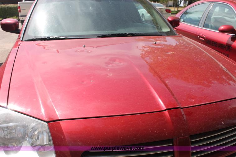 image for item C2758 2006 Dodge Magnum SXT