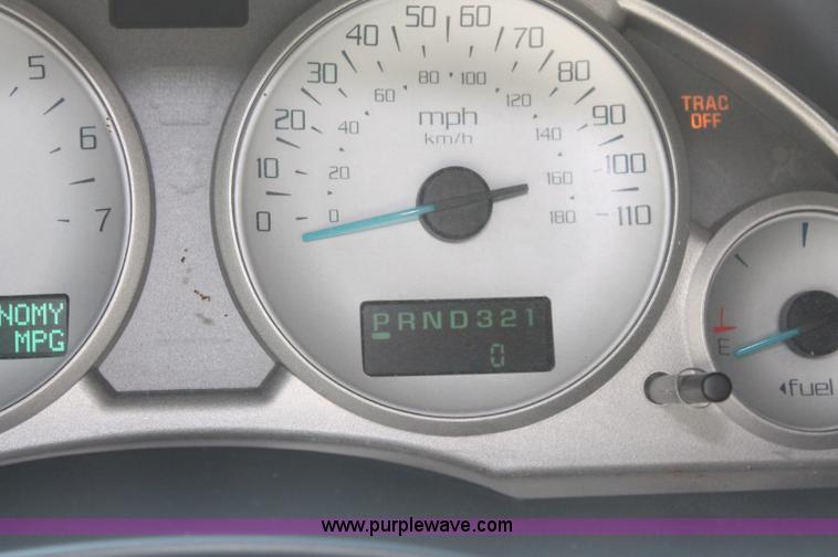 image for item C2760 2002 Buick Rendezvous CX SUV