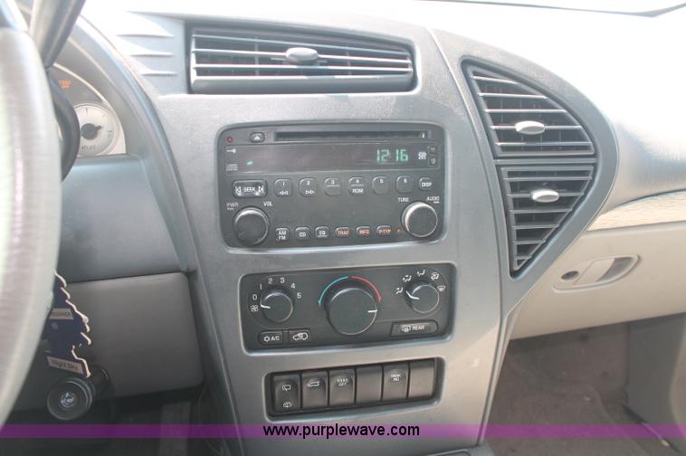 image for item C2760 2002 Buick Rendezvous CX SUV