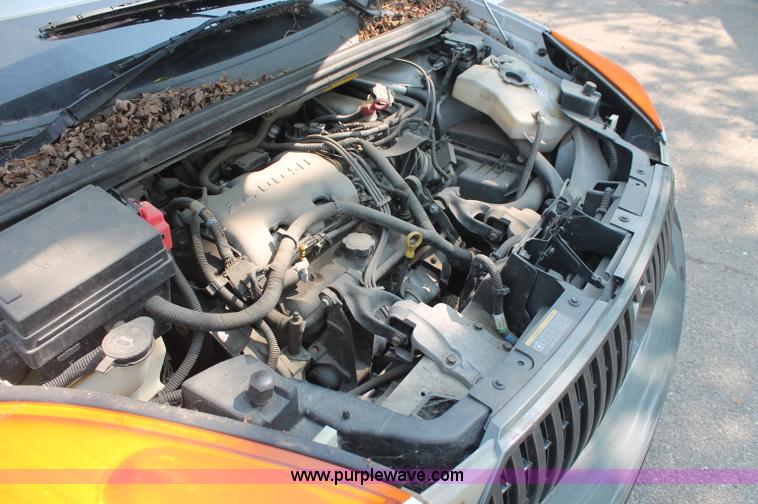 image for item C2760 2002 Buick Rendezvous CX SUV