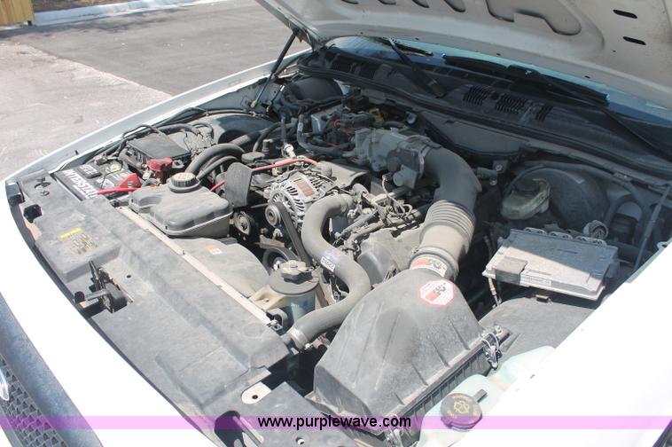 image for item C2774 2007 Ford Crown Victoria Police Interceptor