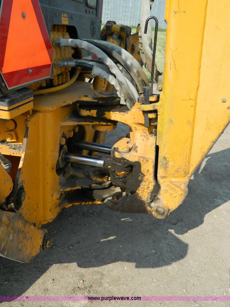 image for item D3859 1990 John Deere 310C backhoe