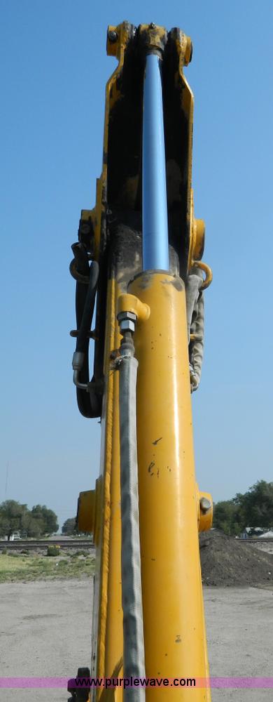 image for item D3859 1990 John Deere 310C backhoe