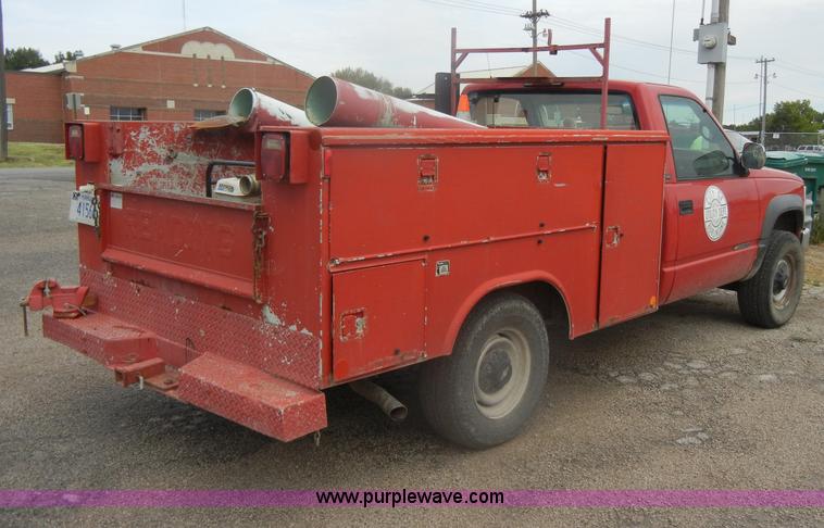 image for item D4395 1998 Chevrolet Cheyenne K2500 pickup truck