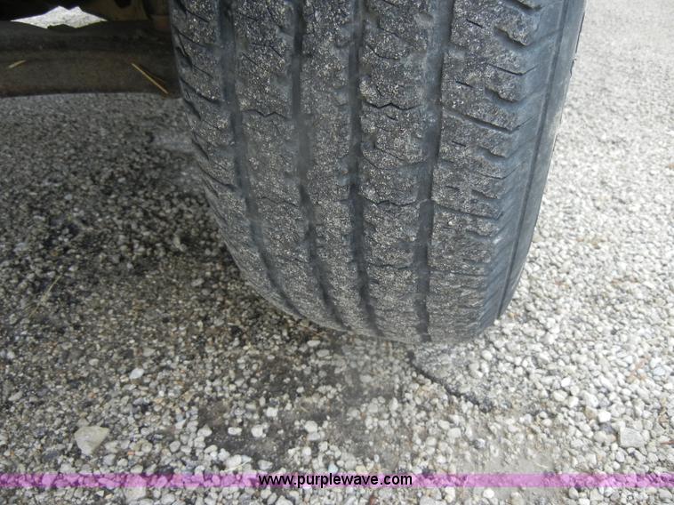 image for item D4395 1998 Chevrolet Cheyenne K2500 pickup truck