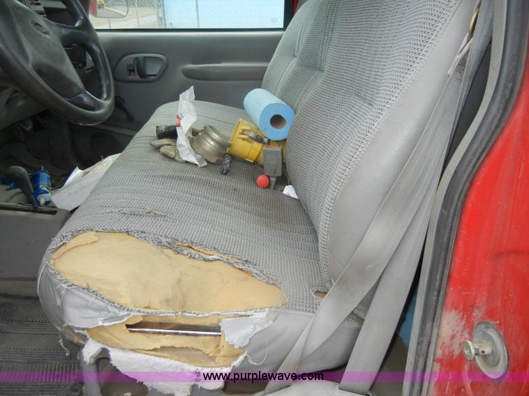 image for item D4395 1998 Chevrolet Cheyenne K2500 pickup truck