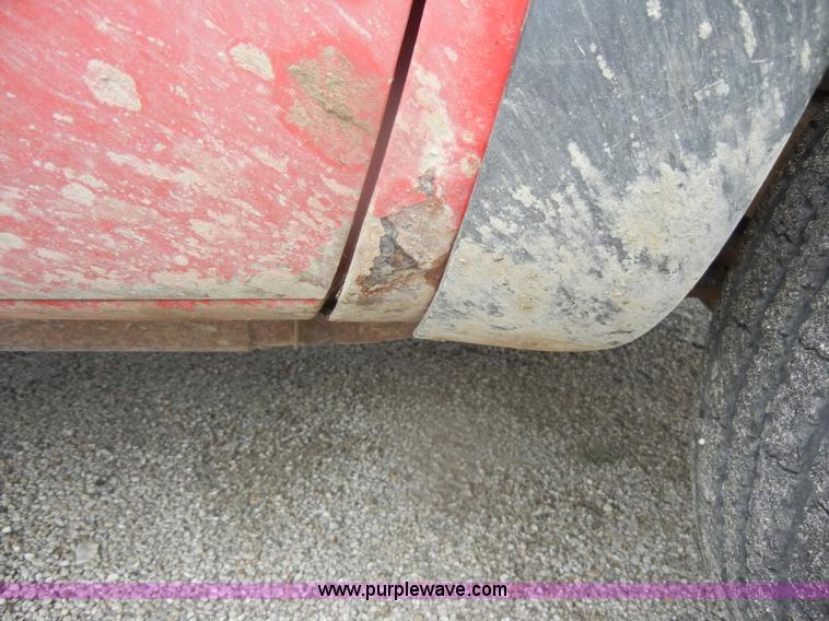 image for item D4395 1998 Chevrolet Cheyenne K2500 pickup truck