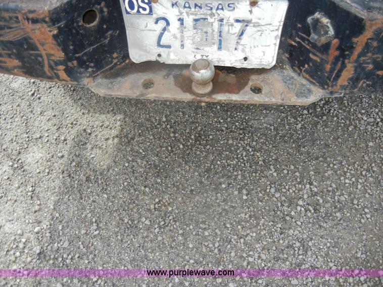 image for item D4396 1990 Chevrolet Cheyenne C2500 pickup truck