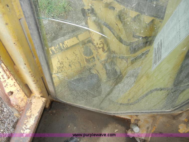 image for item D4397 1979 Champion 715 motor grader