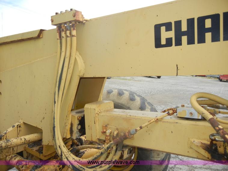 image for item D4397 1979 Champion 715 motor grader