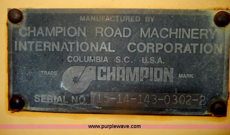 image for item D4397 1979 Champion 715 motor grader