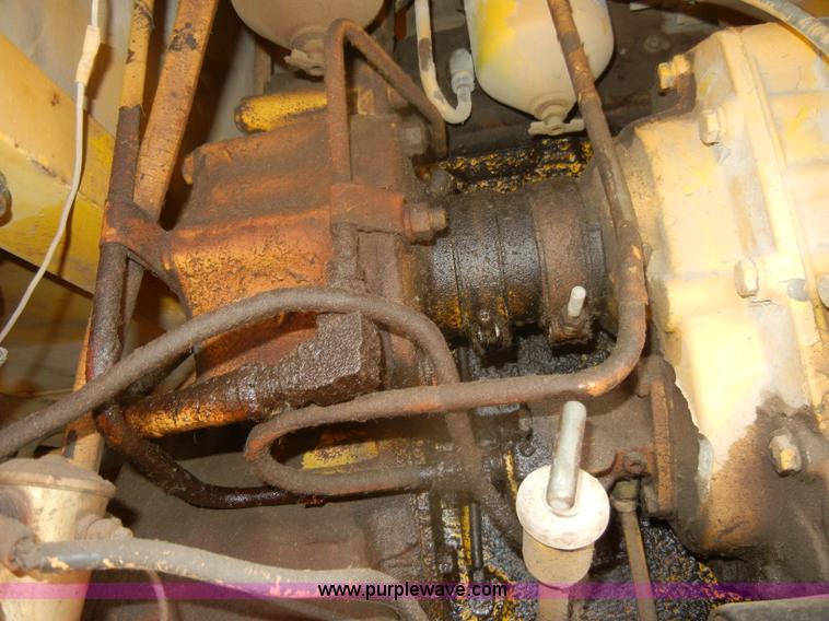 image for item D4397 1979 Champion 715 motor grader