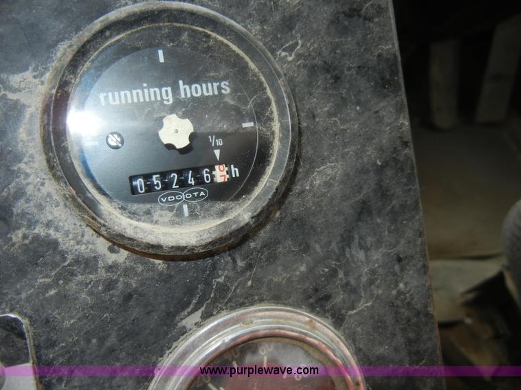 image for item D4398 1992 GMC Johnston 600 street sweeper