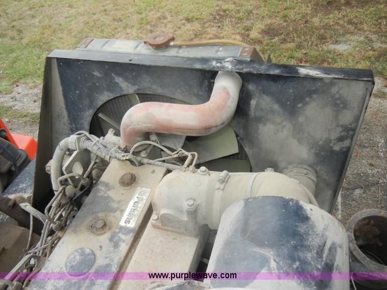 image for item D4398 1992 GMC Johnston 600 street sweeper