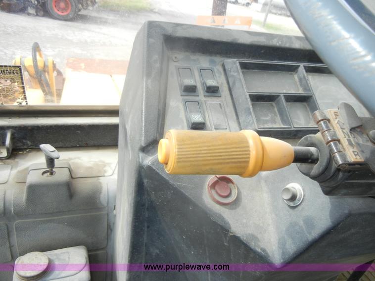 image for item D4399 1986 JCB 1400B backhoe