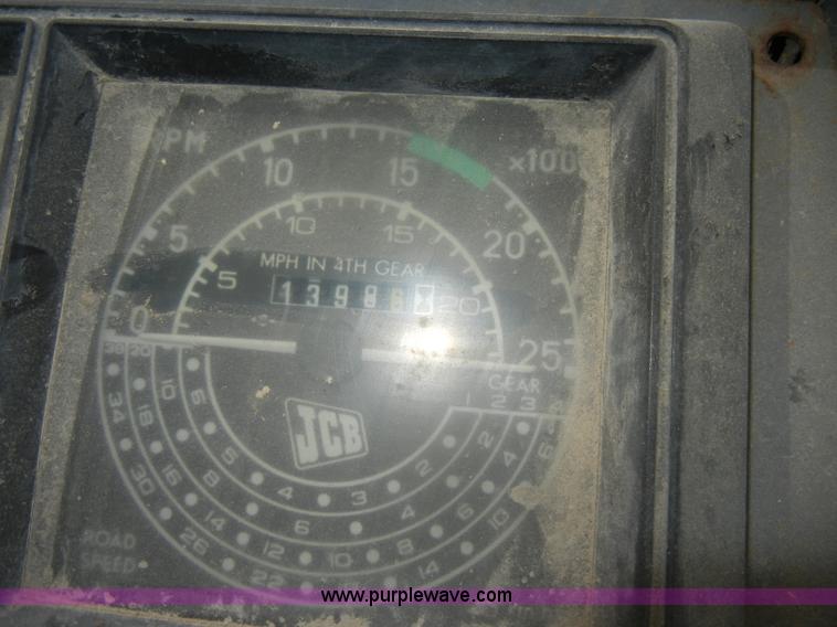 image for item D4399 1986 JCB 1400B backhoe