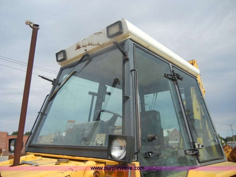 image for item D4399 1986 JCB 1400B backhoe