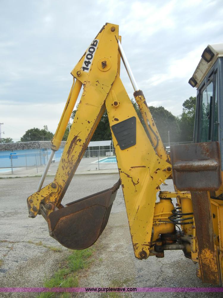 image for item D4399 1986 JCB 1400B backhoe