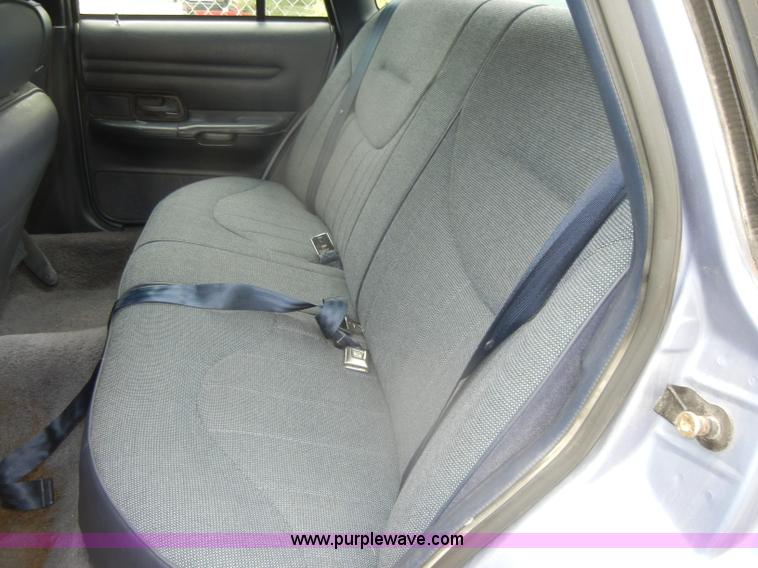 image for item D4404 1995 Ford Crown Victoria