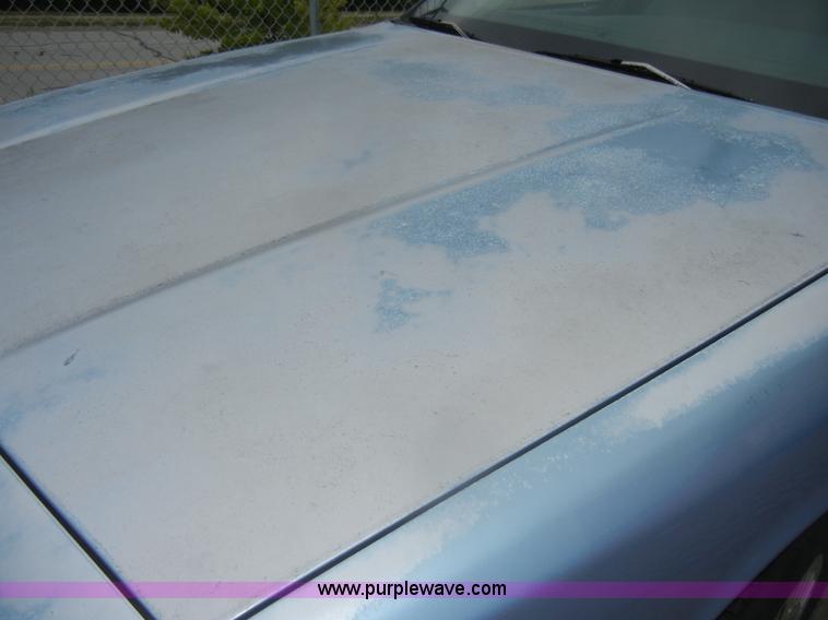 image for item D4404 1995 Ford Crown Victoria