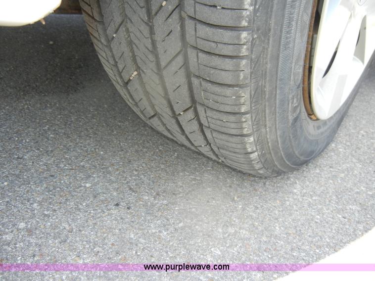 image for item D4433 2008 Ford Fusion