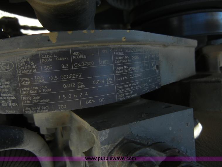 image for item D4604 1996 Ford L8000 dump truck