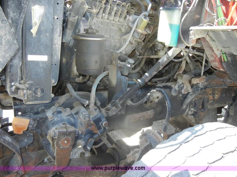 image for item D4604 1996 Ford L8000 dump truck