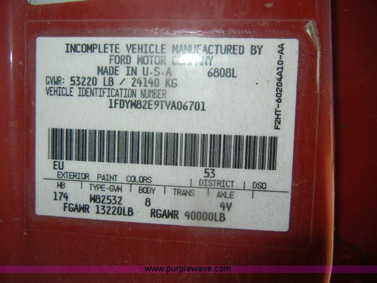 image for item D4604 1996 Ford L8000 dump truck