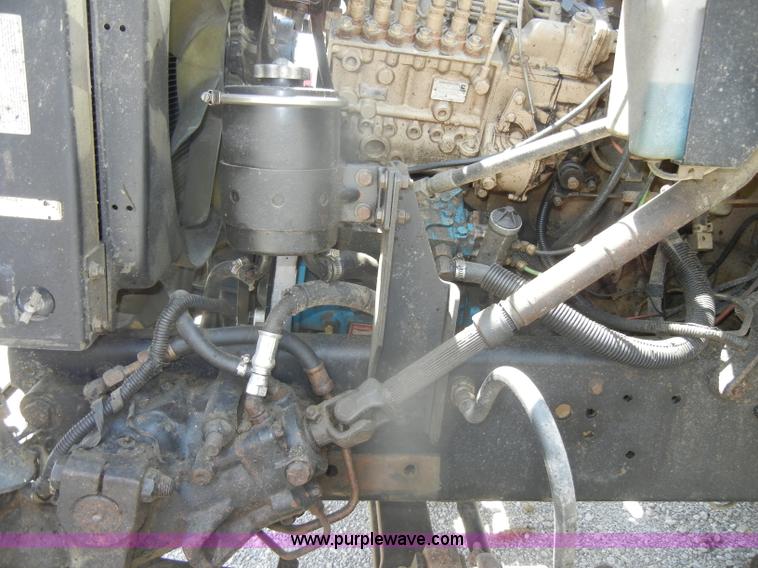 image for item D4606 1996 Ford L8000 dump truck