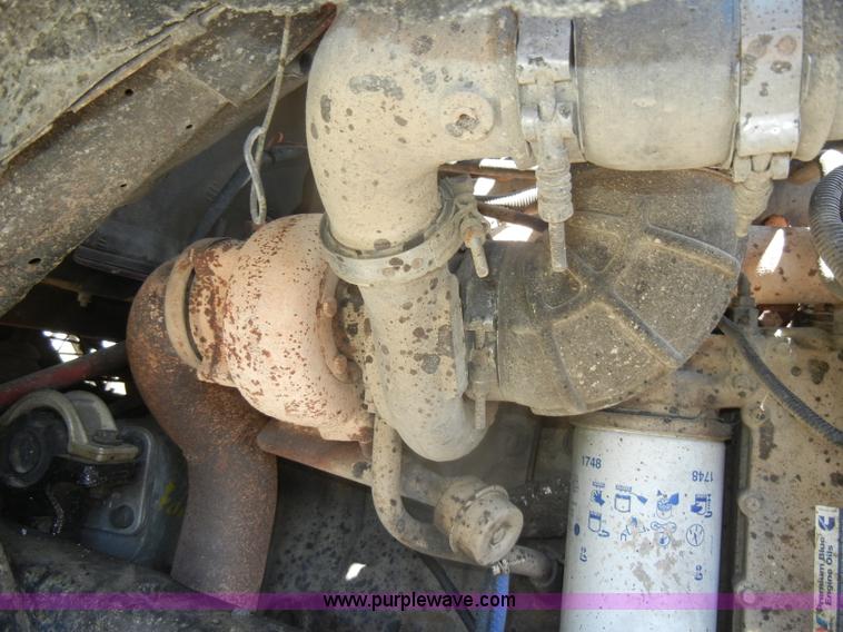 image for item D4606 1996 Ford L8000 dump truck