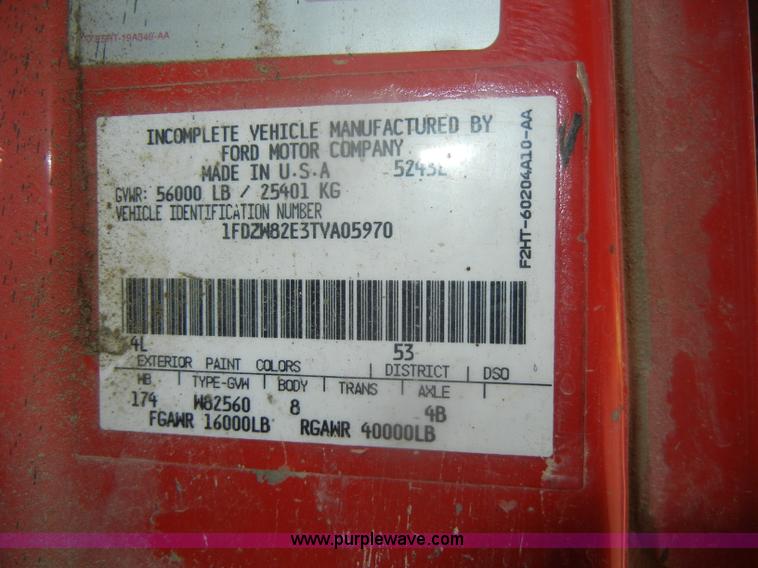 image for item D4606 1996 Ford L8000 dump truck