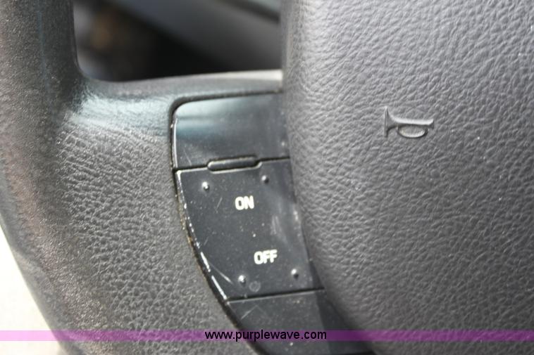 image for item G4672 2008 Ford Crown Victoria Police Interceptor