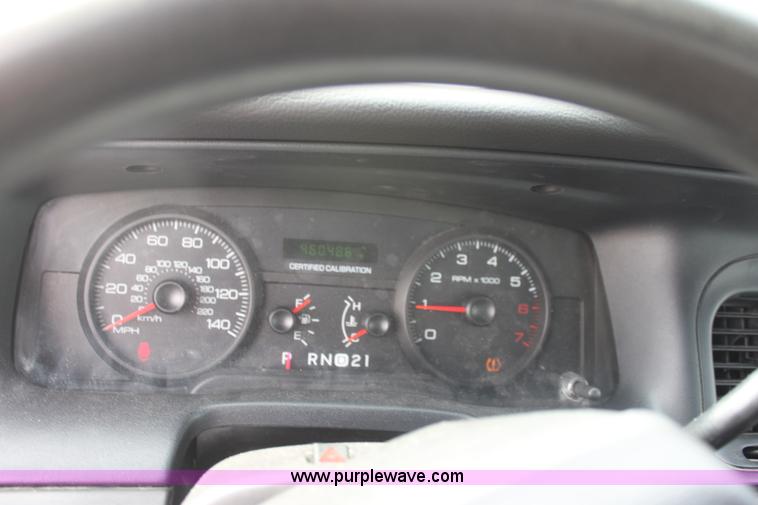 image for item G4672 2008 Ford Crown Victoria Police Interceptor