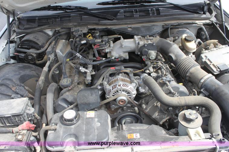 image for item G4672 2008 Ford Crown Victoria Police Interceptor