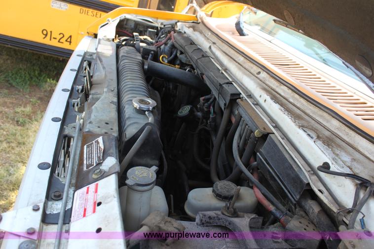 image for item G4690 1991 Ford E350 Collins school bus