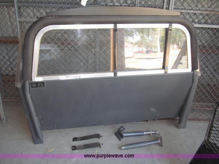 image for item K9583 Vehicle prisoner barriers