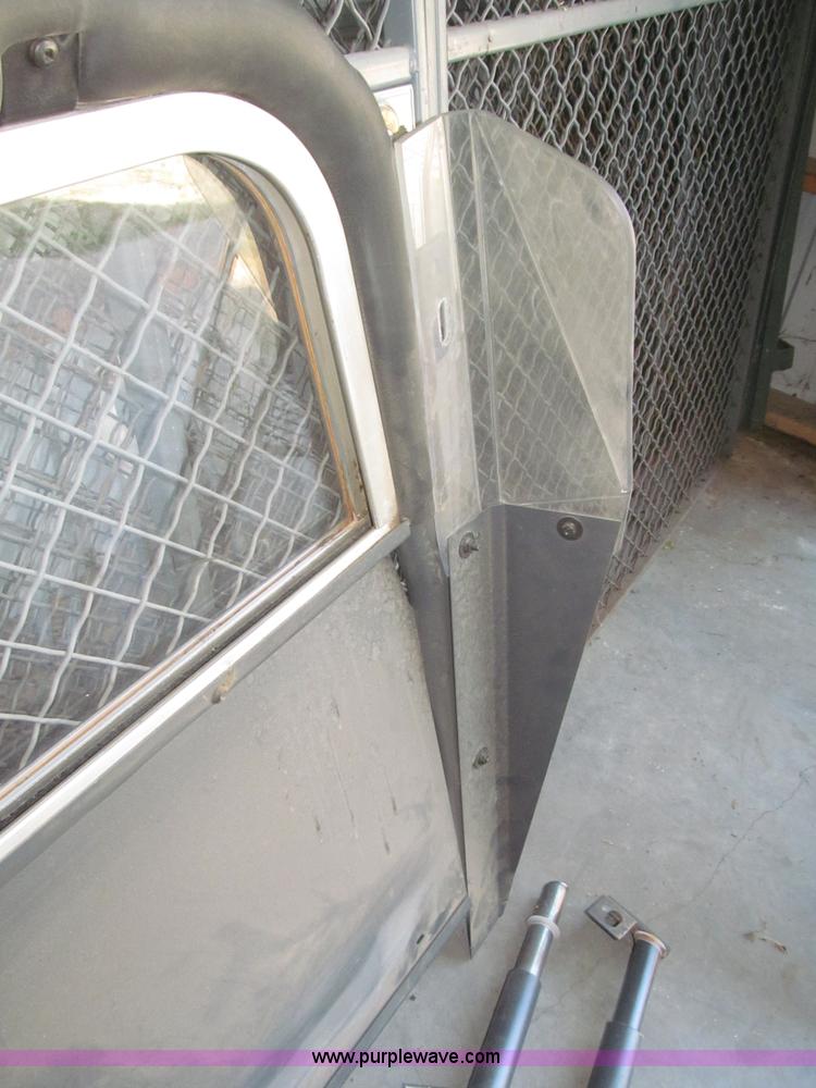 image for item K9583 Vehicle prisoner barriers