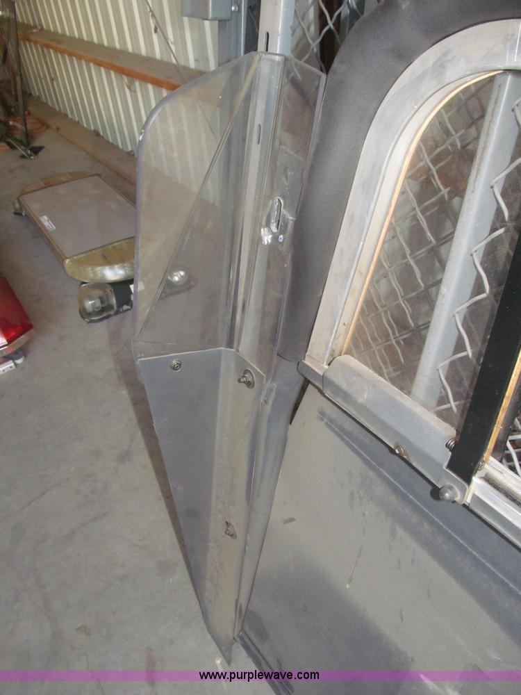 image for item K9583 Vehicle prisoner barriers