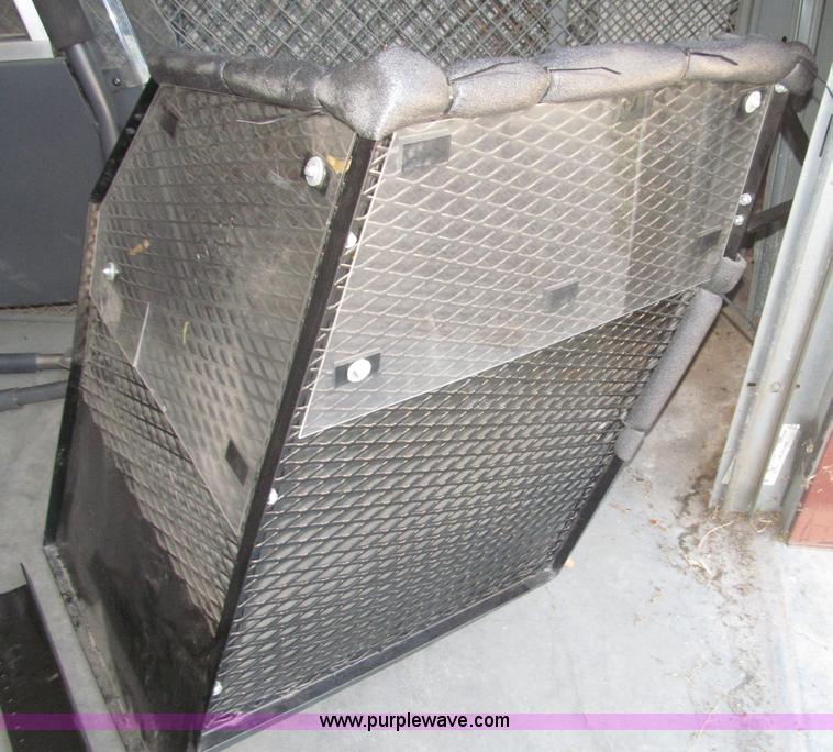 image for item K9583 Vehicle prisoner barriers