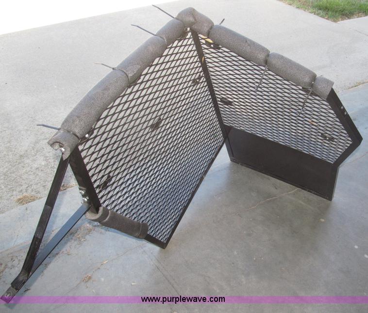 image for item K9583 Vehicle prisoner barriers